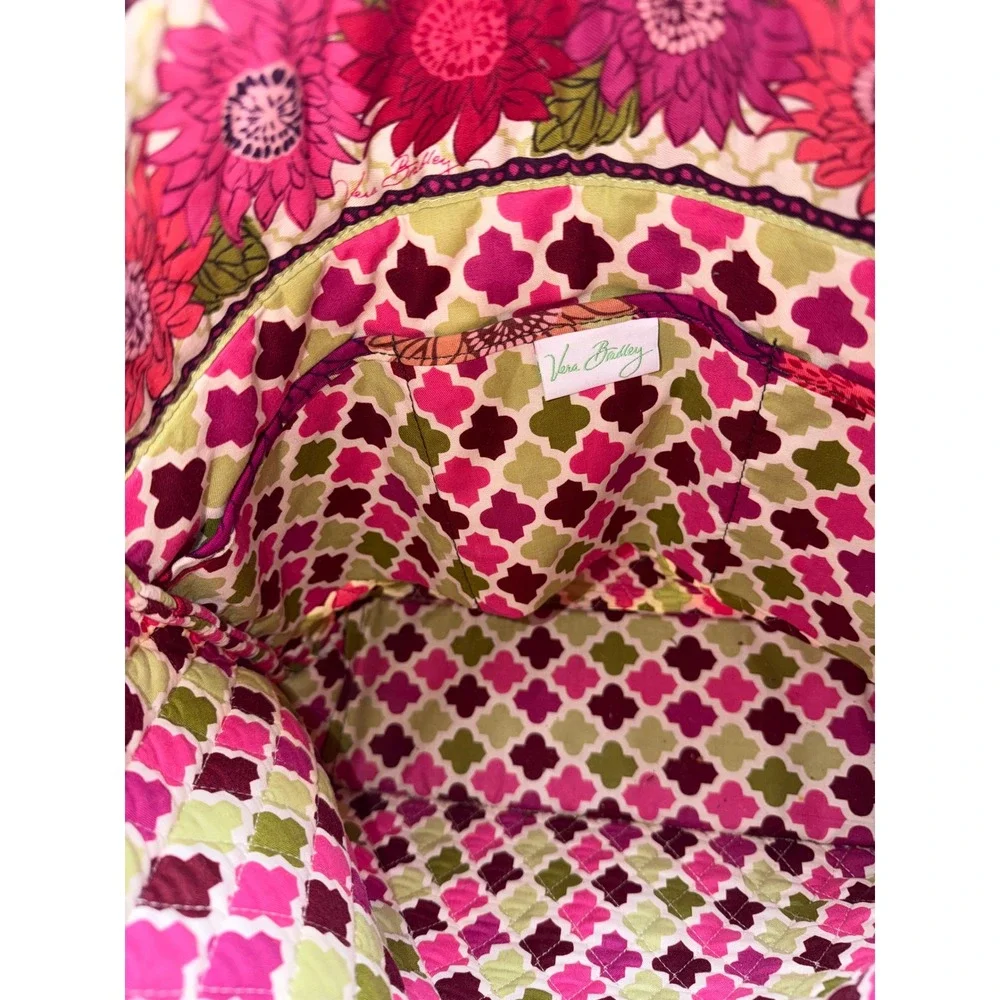 Vera Bradley Hello Dahlia! Retired. Floral Tote Bag with Toggle Closure